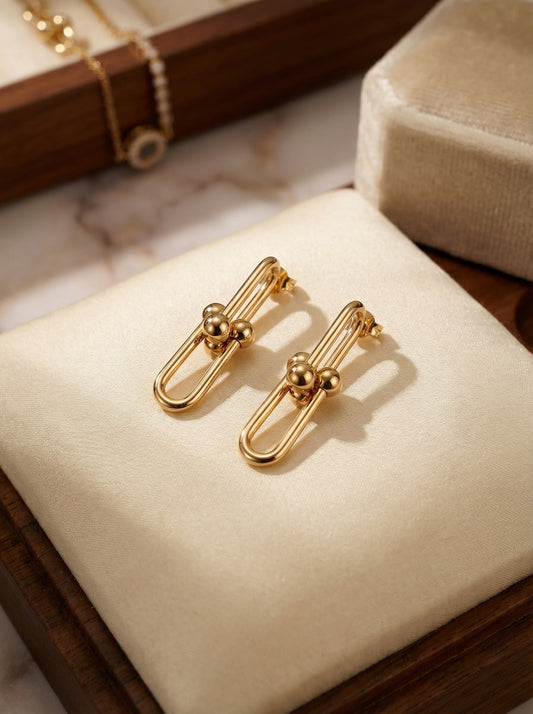 Mona – Elegant earrings